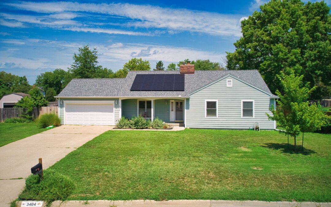 4 kW Residential REC Solar Installation in Lawrence, Kansas